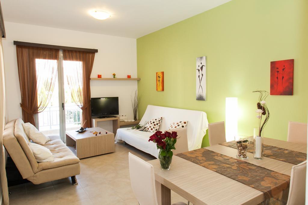 Loutra Resort Szoba fotó